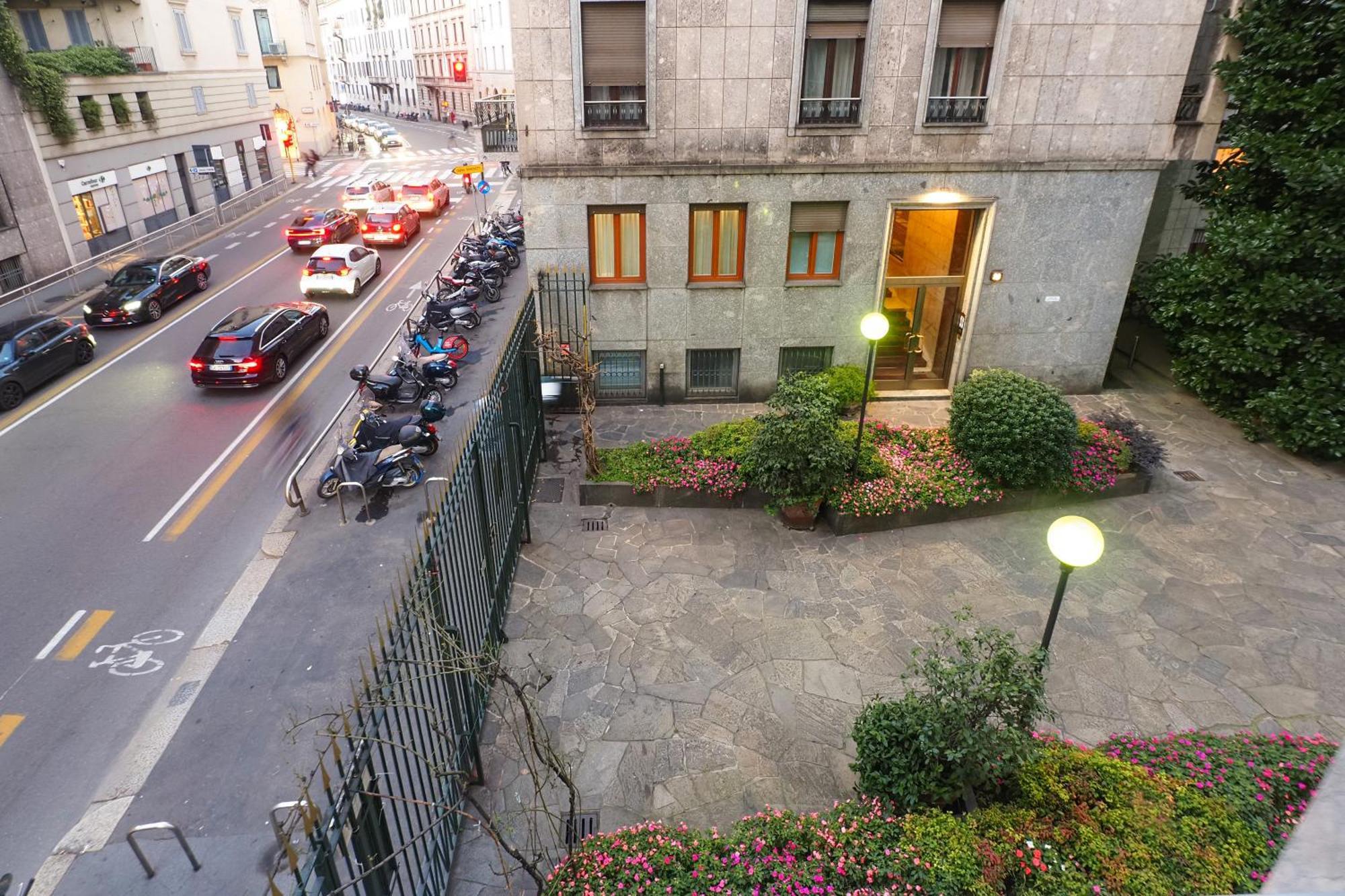 Contempora Apartments - Visconti Di Modrone Mailand Exterior foto